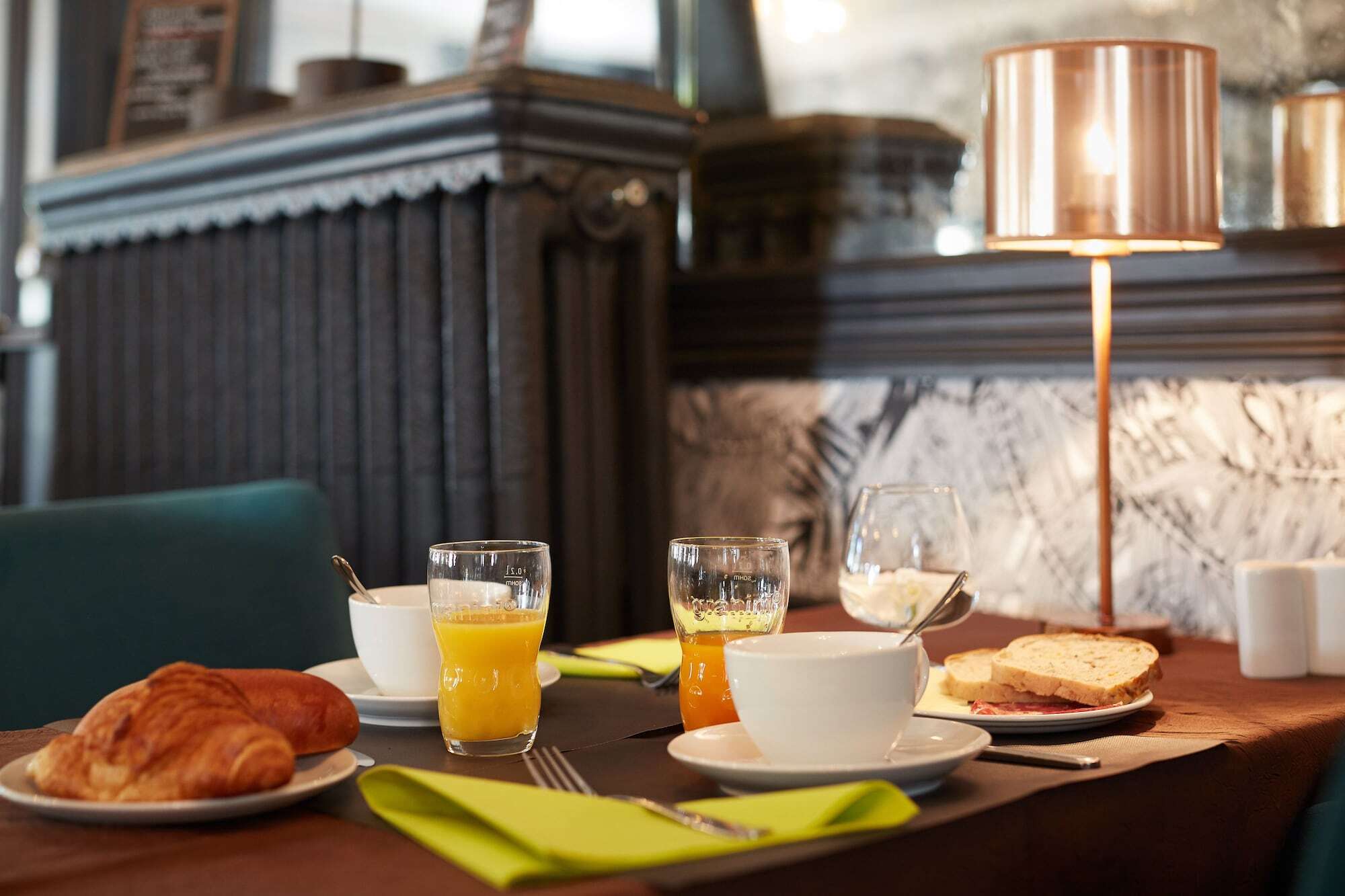 Hotel The Originals Boutique, La Colonne De Bronze, Saint-Valery-sur-Somme